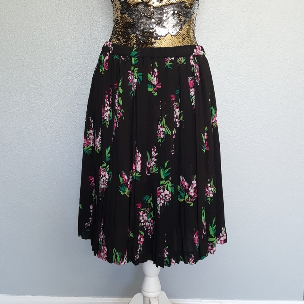 Liz Claiborne Petite Pleated Floral Midi Skirt